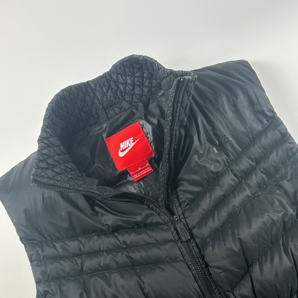 Nike WMNS M Black Puffer Vest Down Fill Quilted Full Zip Sleeveless Jacket